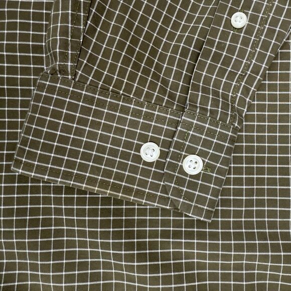EUC Men's L.L. BEAN Wrinkle-Resist. Traditional Fit Check Plaid Shirt | Size L - Picture 4 of 8